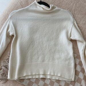 Wilfred / aritzia Cream Women's Sweater